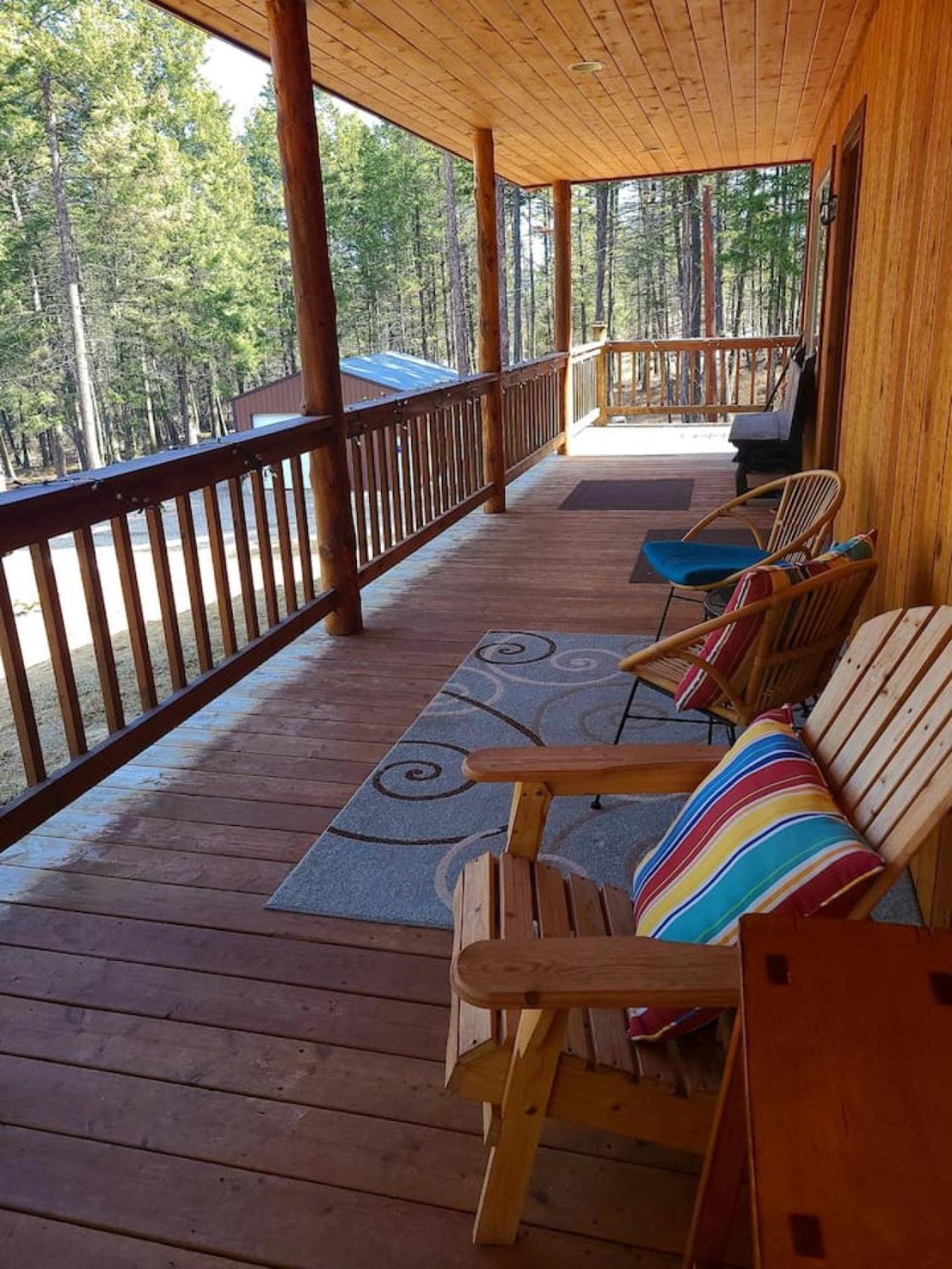 Blacktail Cabin Hideaway With Hot Tub Lakeside Esterno foto