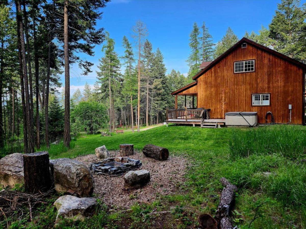 Blacktail Cabin Hideaway With Hot Tub Lakeside Esterno foto